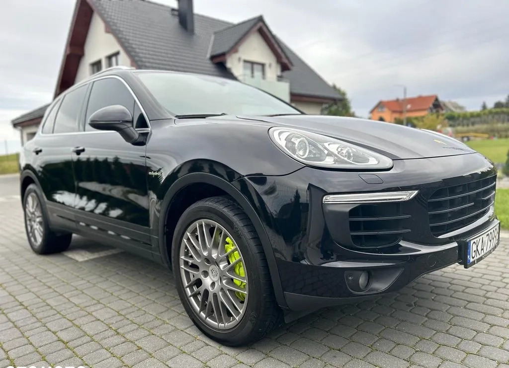 Porsche Cayenne cena 169000 przebieg: 210000, rok produkcji 2015 z Barlinek małe 742